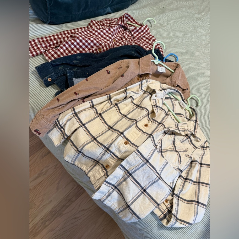Little Co. Lauren Conrad Boys set of 4 size 5 button ups